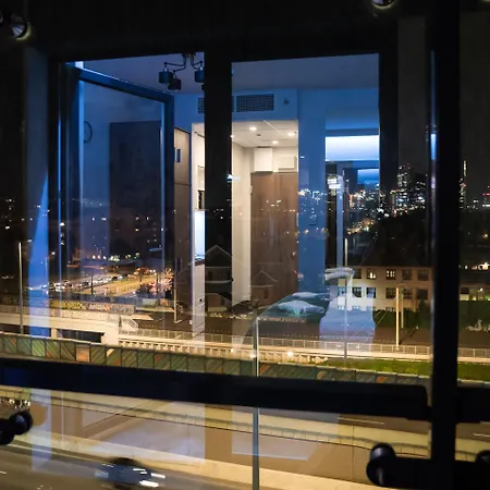 New Comfort 546 By Bookinghost *