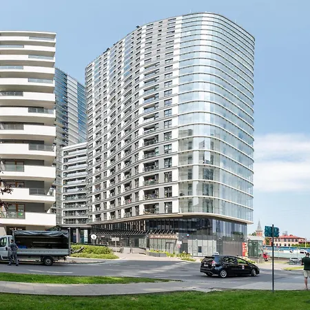 New Comfort 546 By Bookinghost *